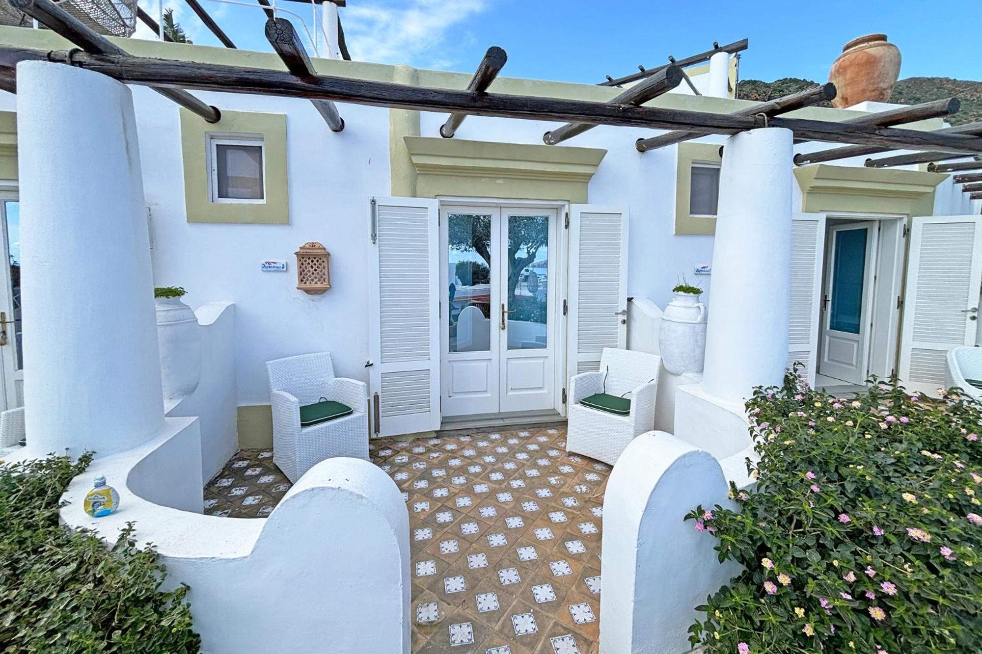 Dependance La Caletta Hotel Panarea Exterior foto