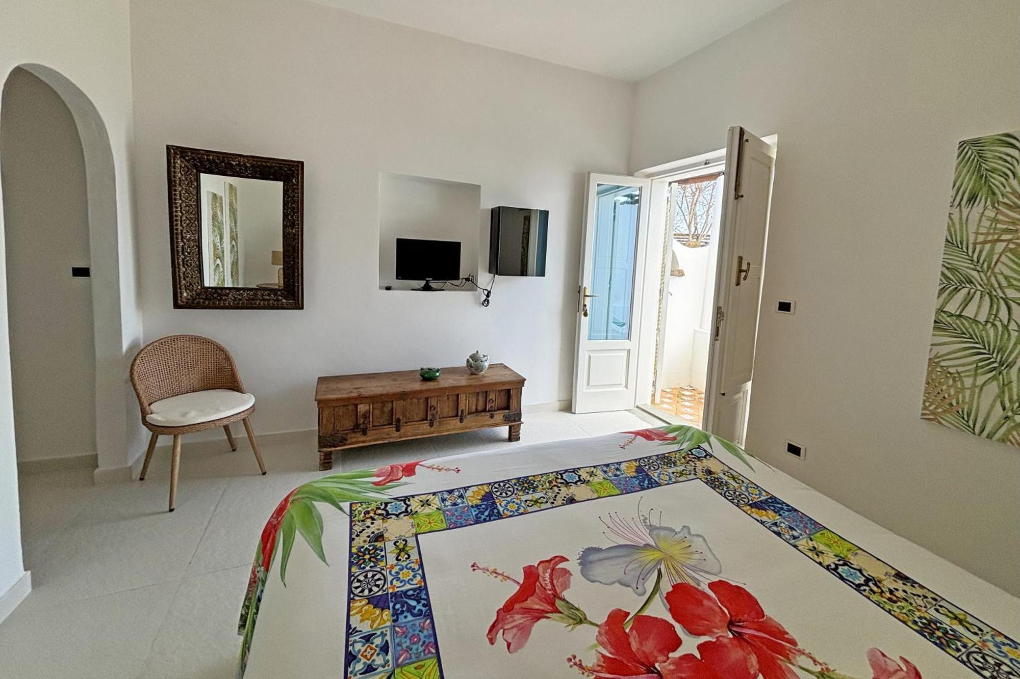 Dependance La Caletta Hotel Panarea Exterior foto